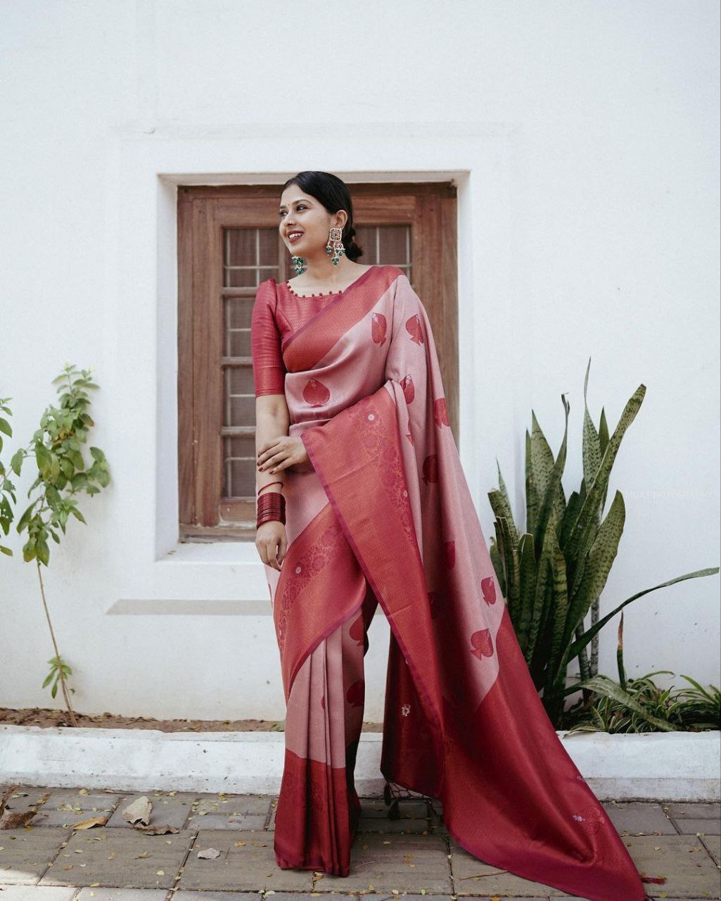 Runglory Blush Pink Zari Woven Kanjivaram Silk Saree