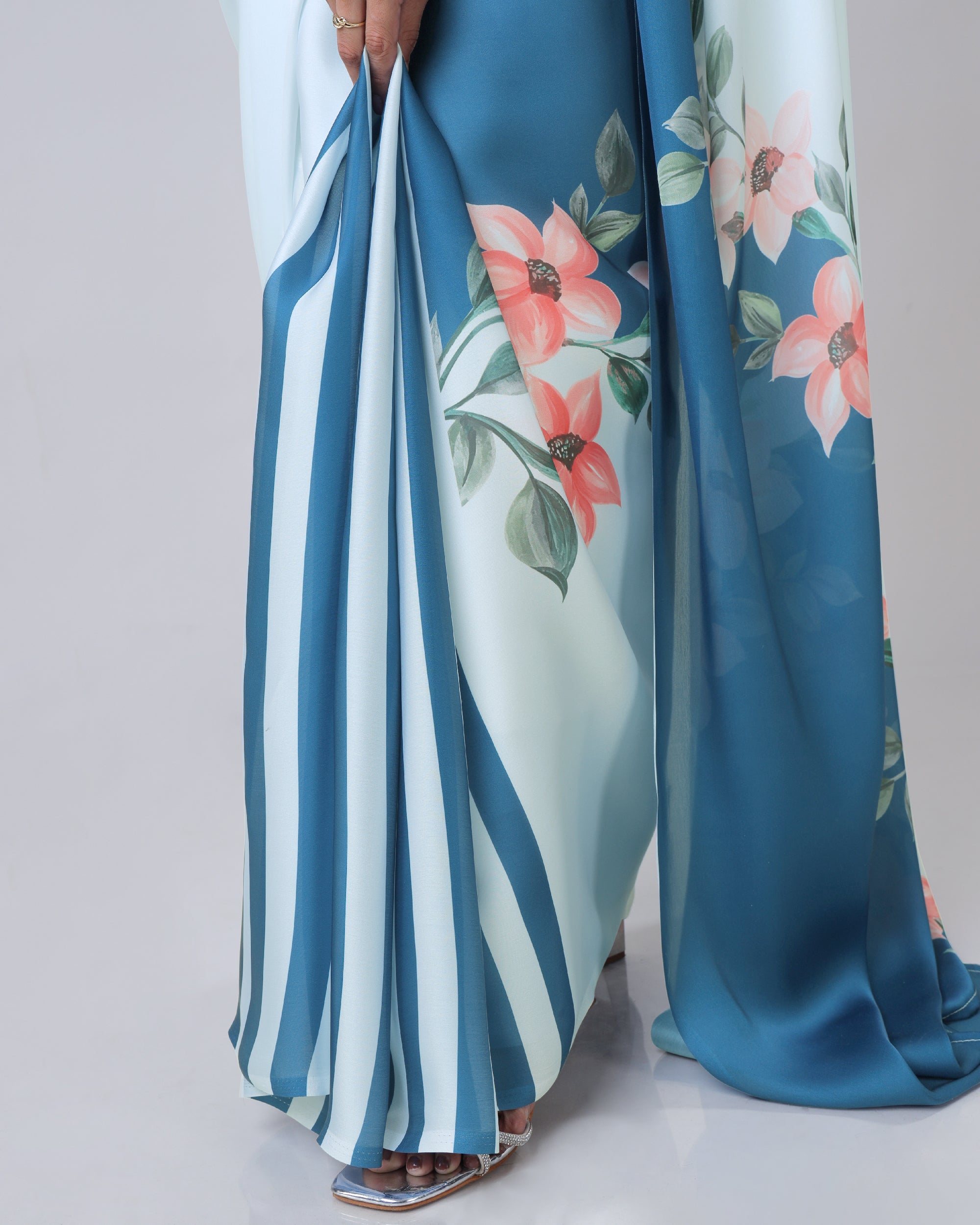 Exclusive Trendy Freehand Mandala Saree