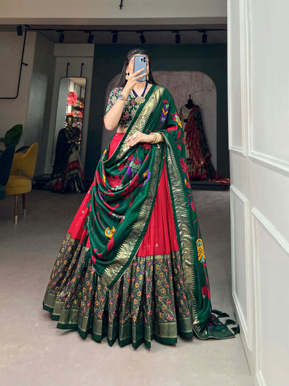 ArtVastra Lehenga Set - Kalamkari Impressions on Lustrous Silk
