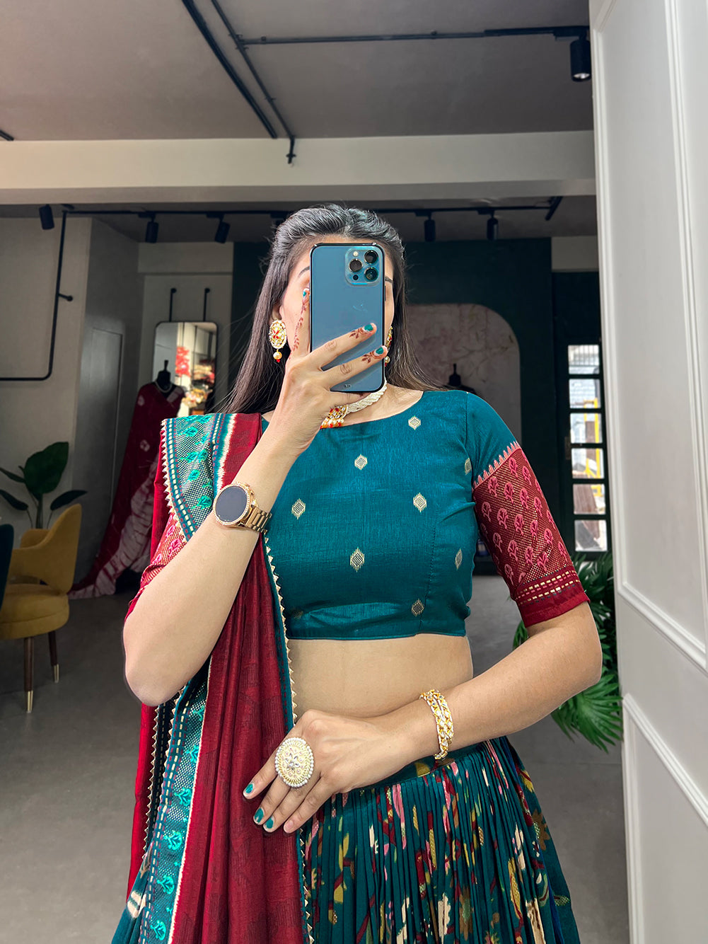 PatolaNoor Lehenga Set – Ethnic Prints with Gotta Patti Borders-Minimum Qty -10 Pic