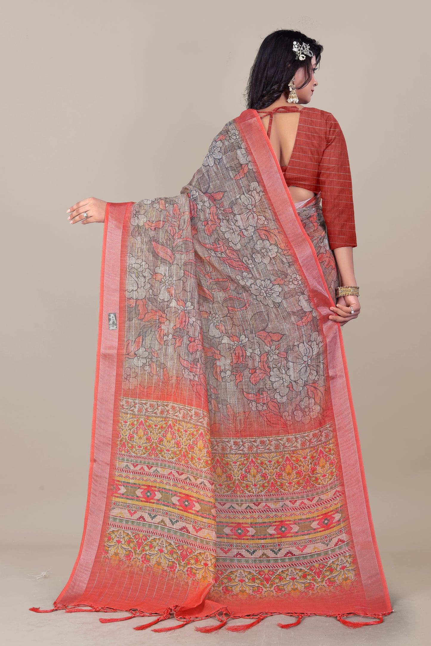Silver Zari Lurex on Pure Linen Saree - Graceful Look All-Day Comfort