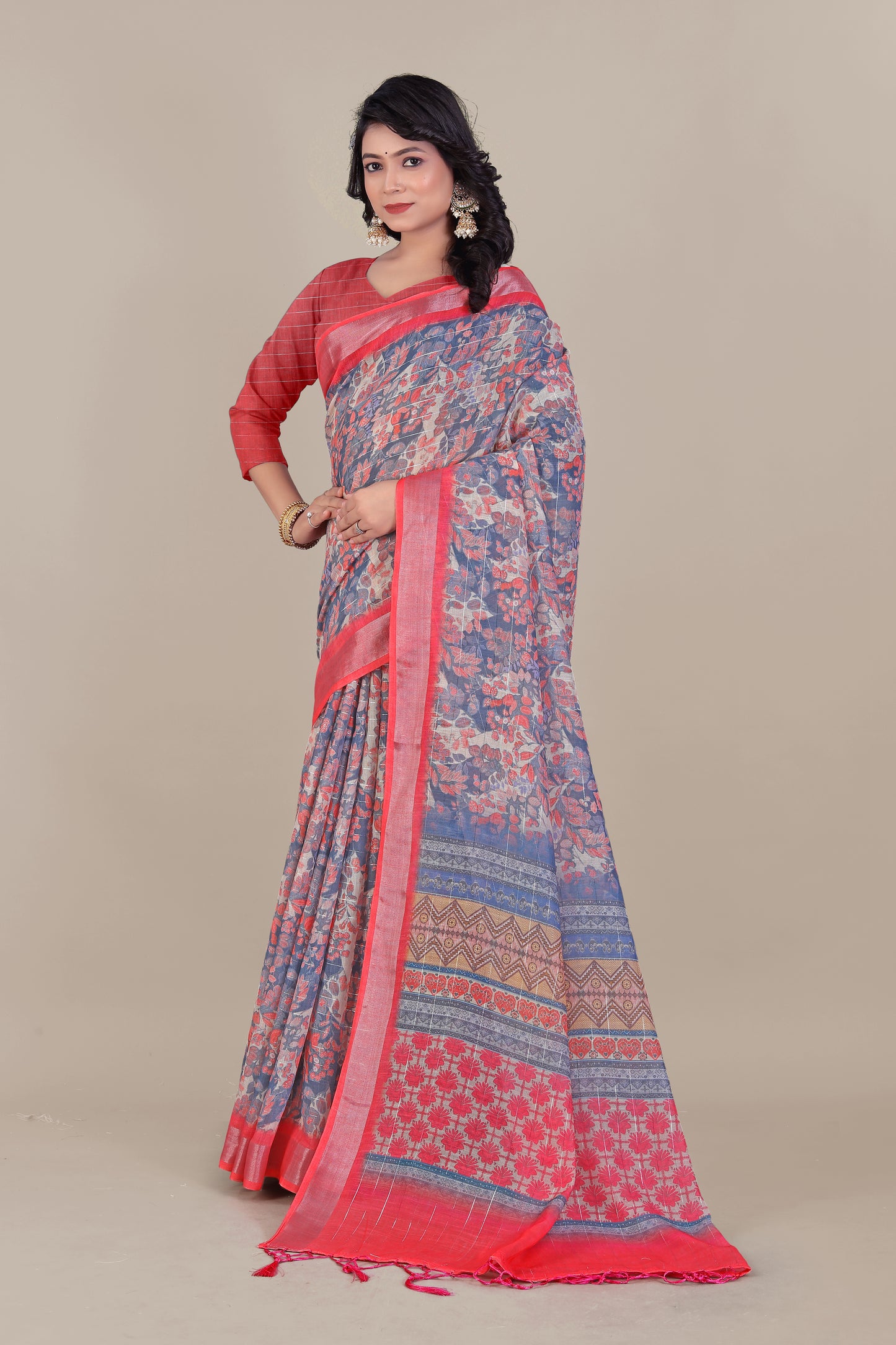 Silvermist Drape - Pure Linen Saree with Ethereal Zari Lurex Sparkle