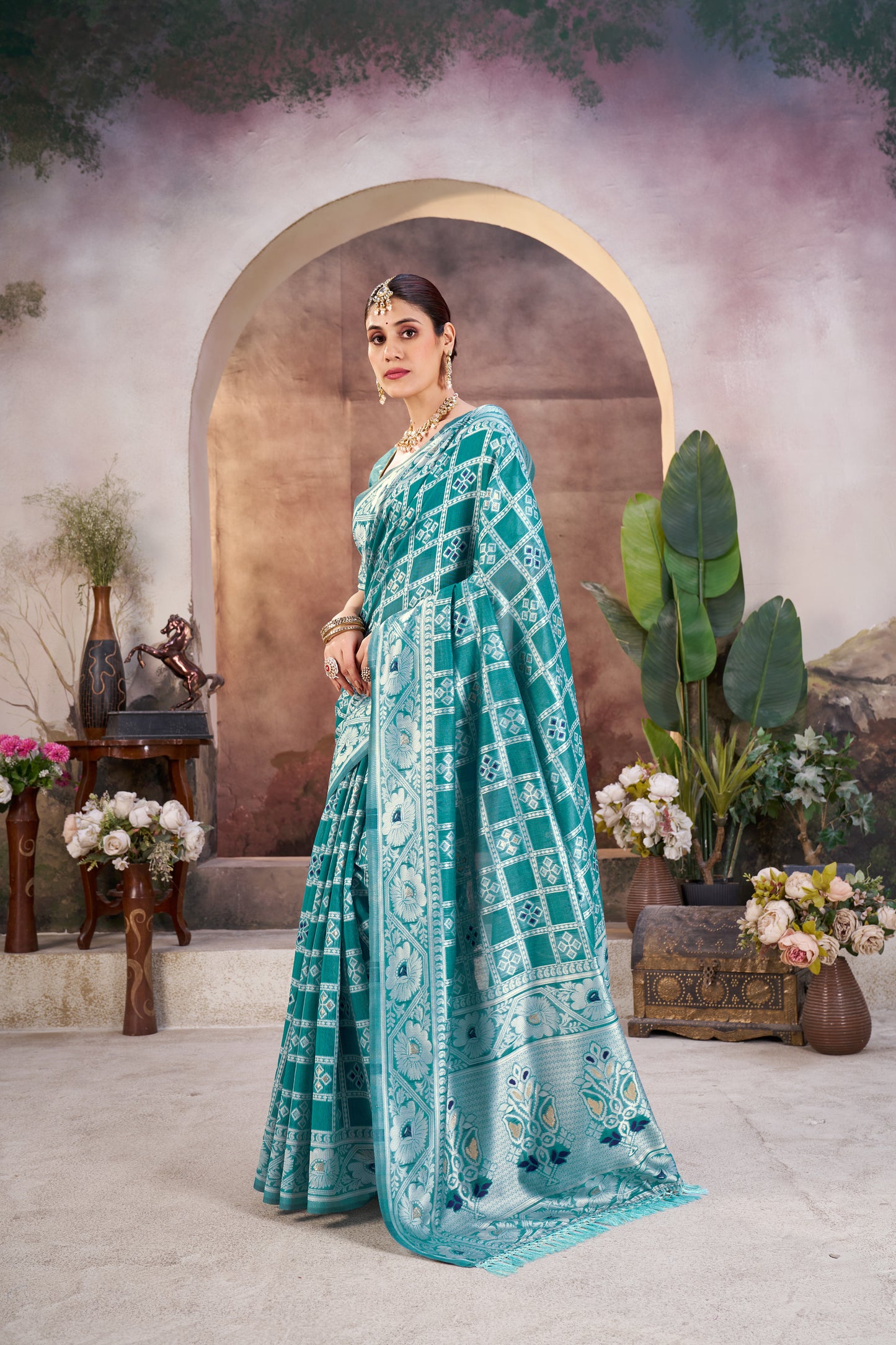Luxurious Gharchola Bandhani Cotton Saree With Unstitched Blouse