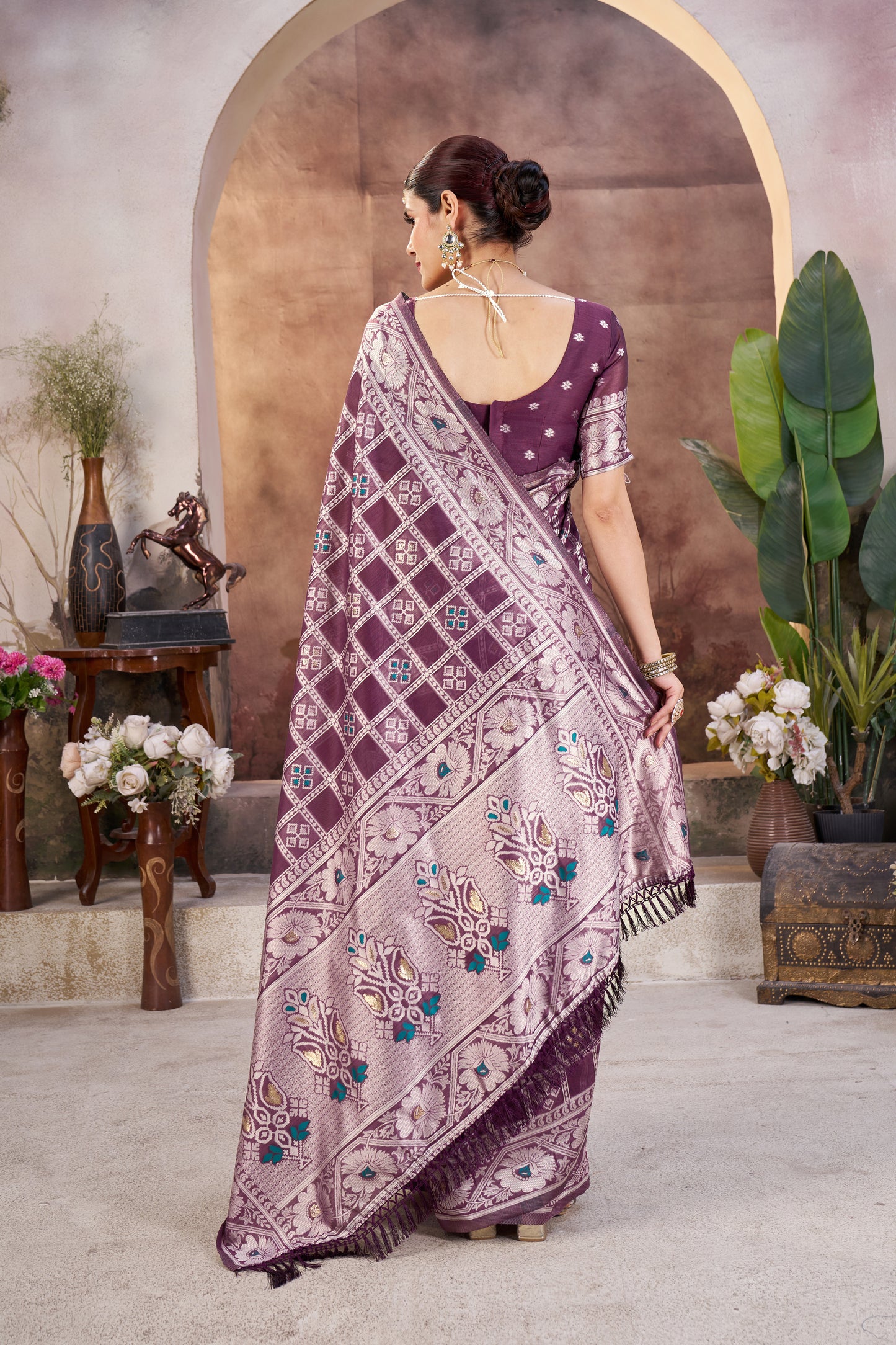Luxurious Gharchola Bandhani Cotton Saree With Unstitched Blouse