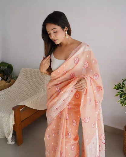 Noorika: Premium Soft Cotton Saree with Artistic Motifs And Luxe Accents