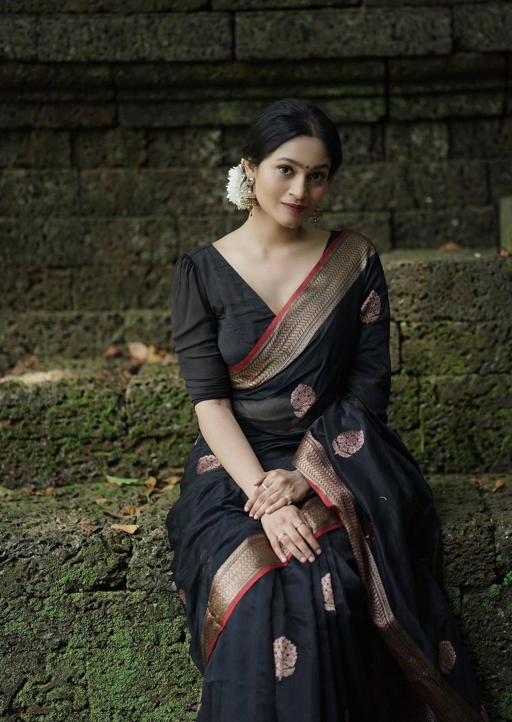 Silk Saree with Rich Pallu And Woven Blouse – Heavy Jacquard Work-Minimum Qty -10 Pic