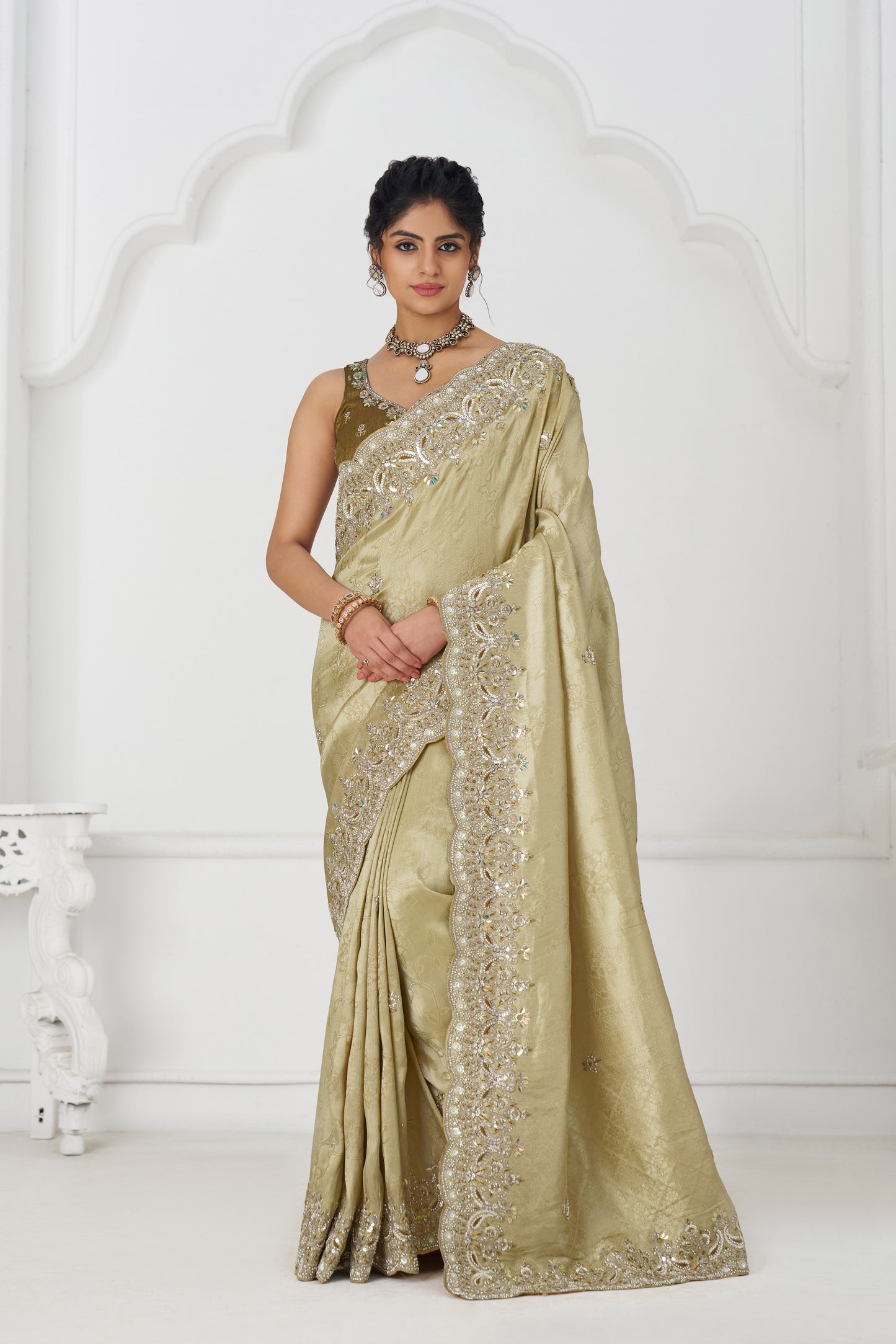 Luxe Dola Saree with Glam Paisley Sequins And Sparkle Stones And Unstiched Blouse