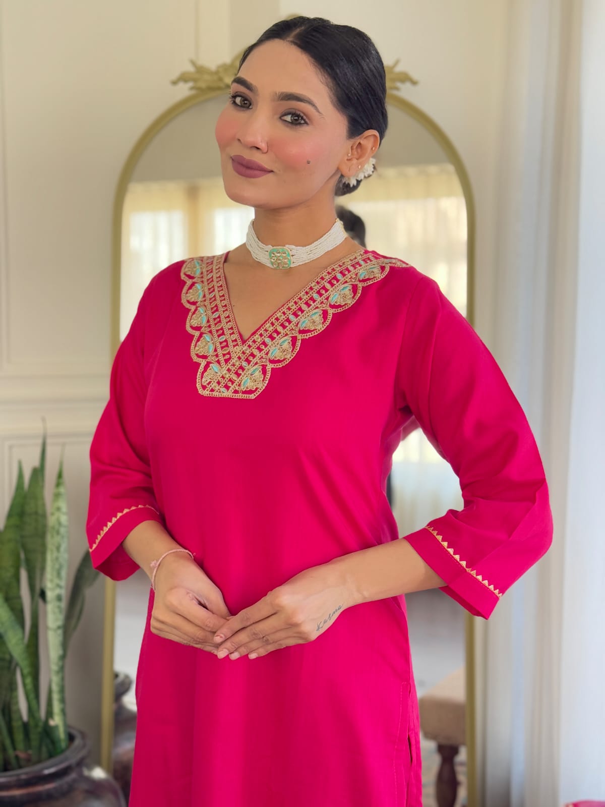 Women's Red Rayon Slub Embroidered Straight Kurta with Rayon Slub Pant And Tebby Silk Printed Dupatta Sets-Minimum Qty -10 Pic